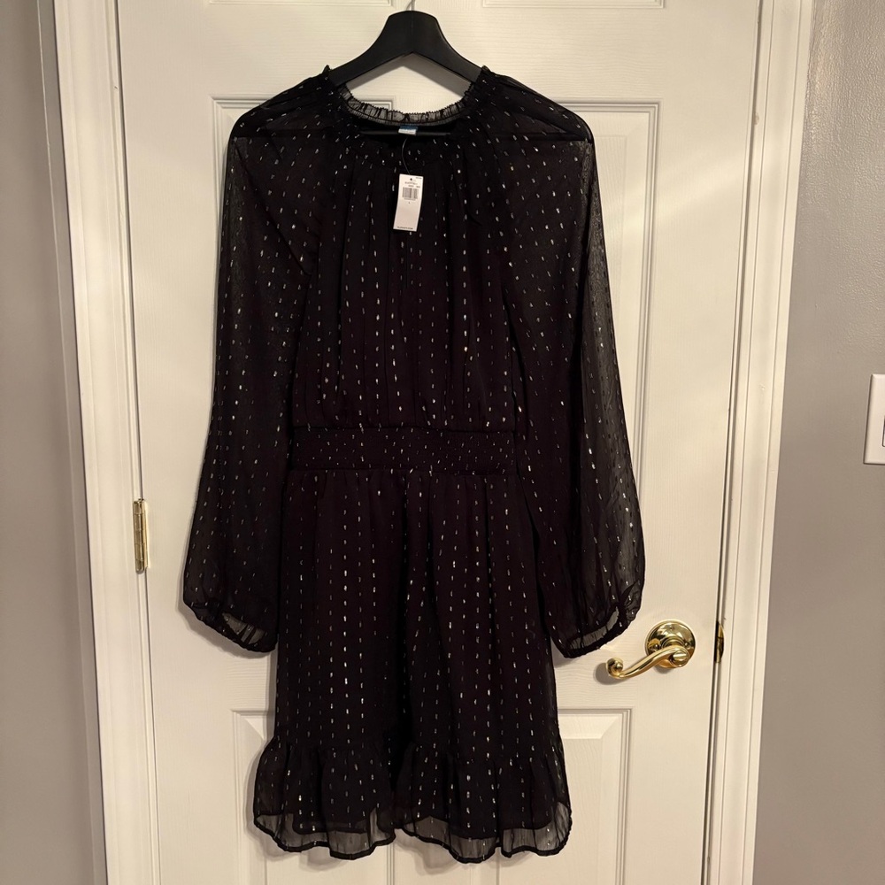 NWT Old Navy Black with Silver Dress Sheer Sleeves Elastic Waist Size Large
